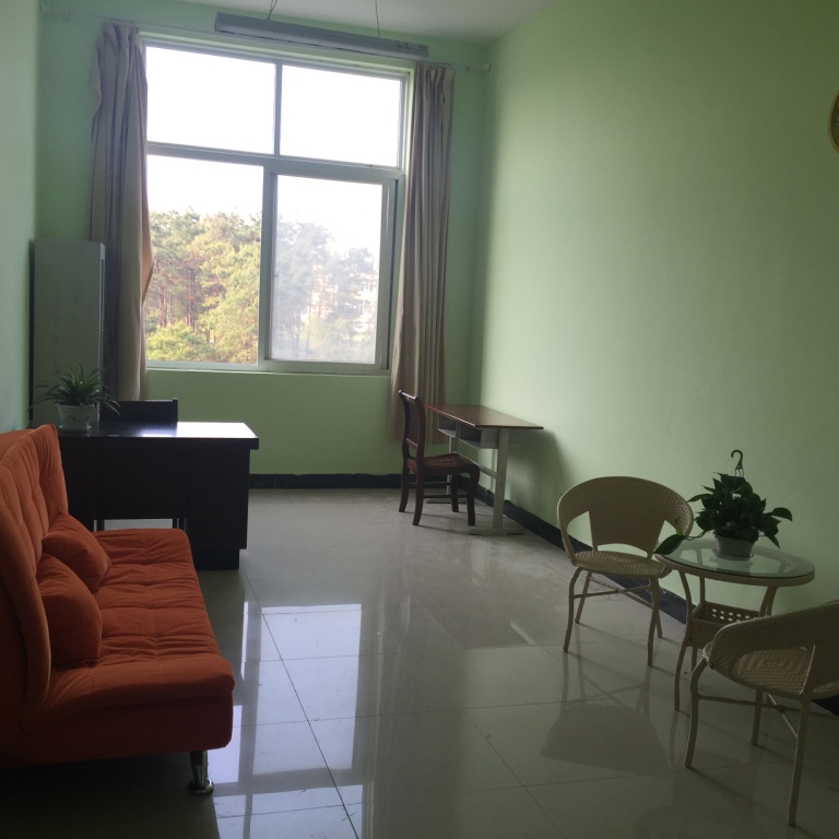 外语系二级心理辅导站正式运行