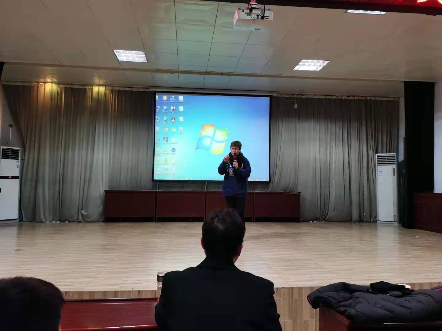 说明: C:\Users\ADMINI~1.PC-\AppData\Local\Temp\WeChat Files\2d7e7247ee93609bd7d75f026f24b51.jpg